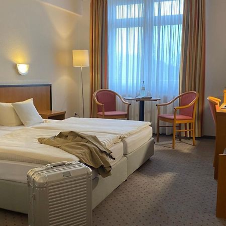 Andersen Hotel Birkenwerder Exterior foto